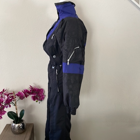 Snow/Ski Jumpsuit - Picture 3 of 12